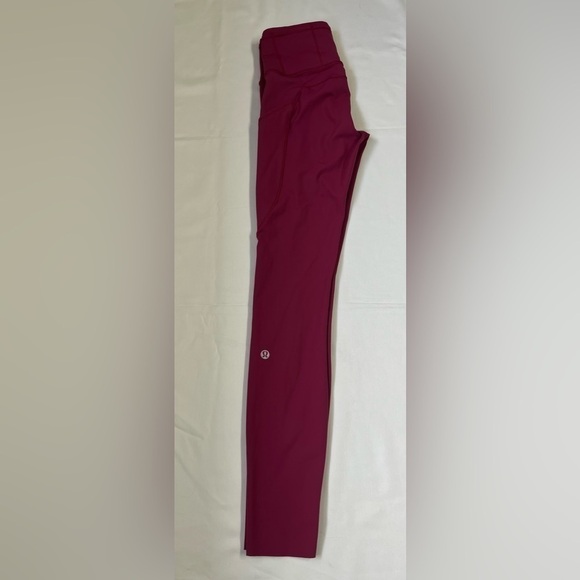 Lululemon Fast & Free 7/8 Tight II *Nulux 25"
Star Ruby - Picture 3 of 11